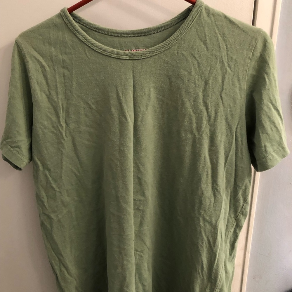 Basic Green Tee